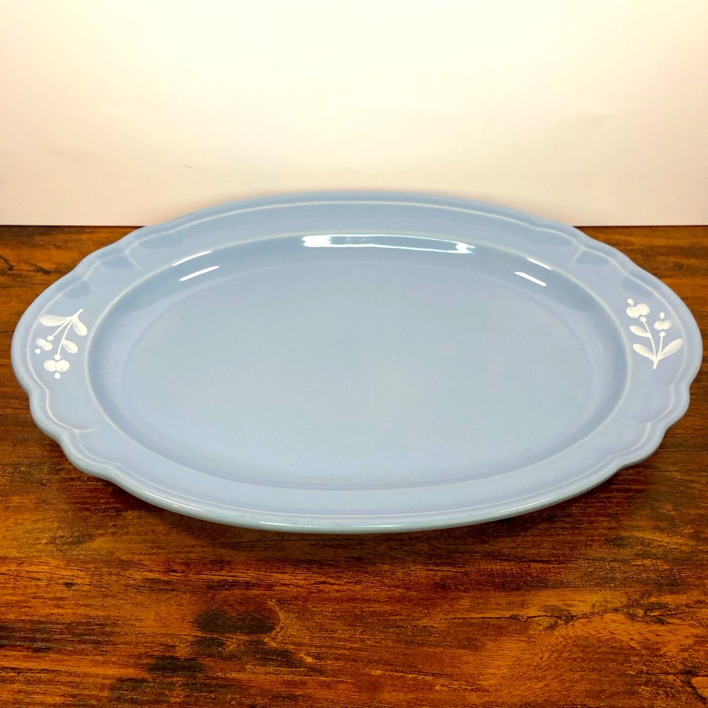 Pfaltzgraff Baby Blue Oval Platter #016 - 14.5”Vintage Serveware Platter USA